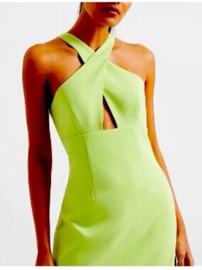 NWT French Connection Whisper Ruth 
Sharp Green Cross-Neck Dress Size 6